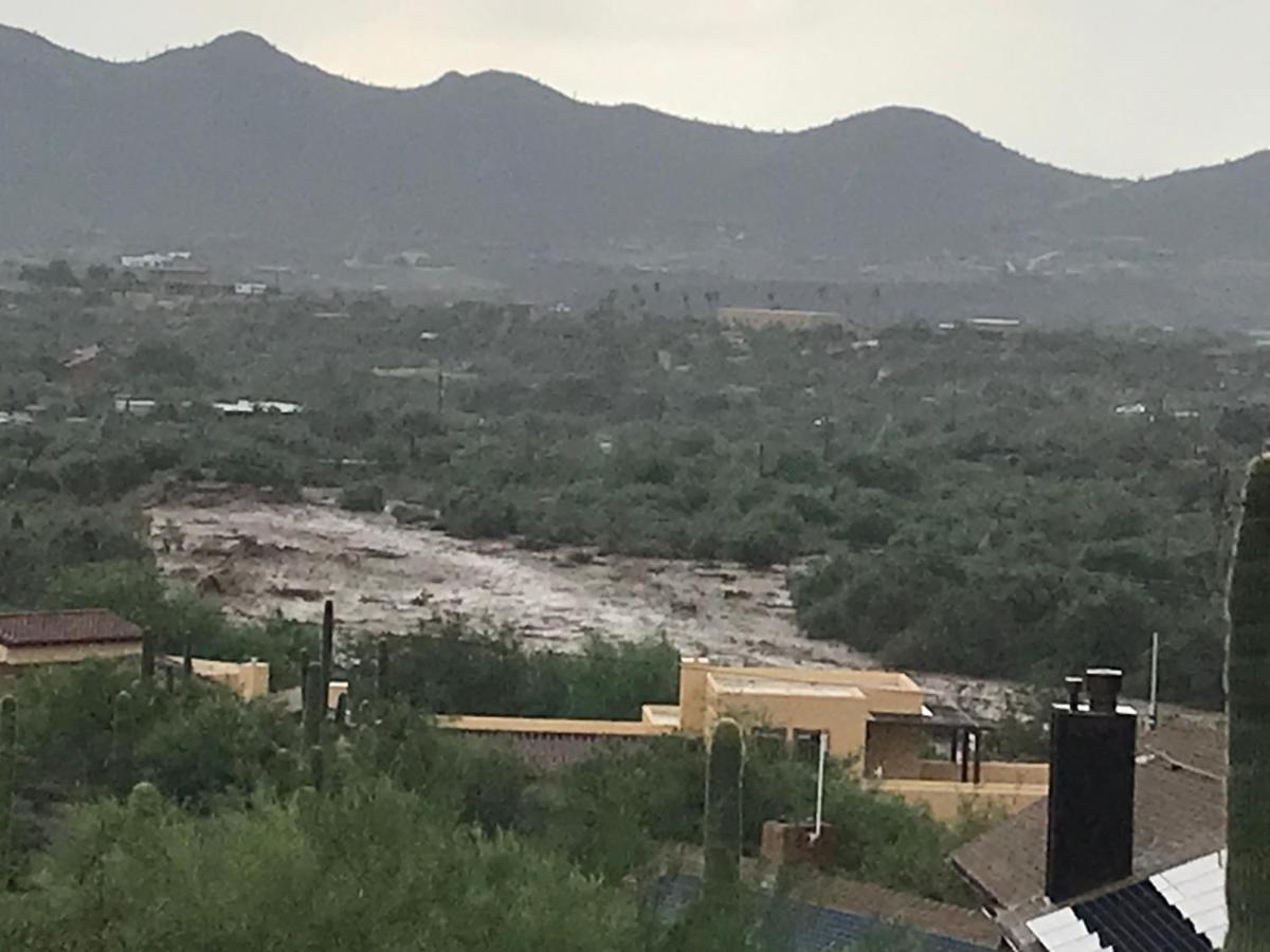 Spur Cross Inn Cave Creek Exterior photo
